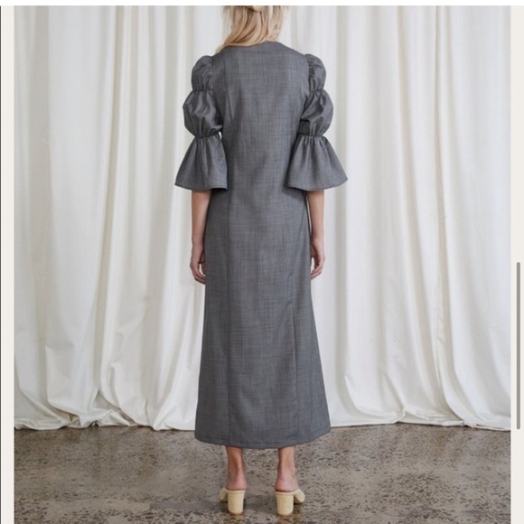 Ovna Ovich Kahlo Puff Sleeve Button Down Midi Dress in Slate Italian Wool - Picture 4 of 8